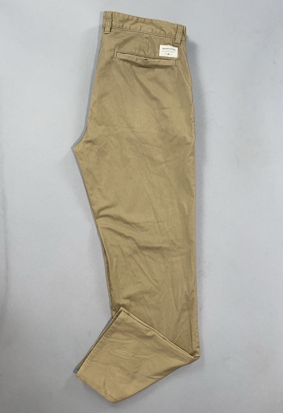 Quiksilver Regular Fit Flat Front Stretch Poly-Cotton Chino Pants. Beige, 32X31.